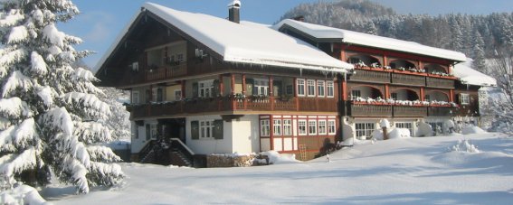 Hotel Mühlenhof Außenansicht Winter