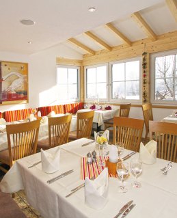 Naturhotel Am Sonnenhang Speiseraum