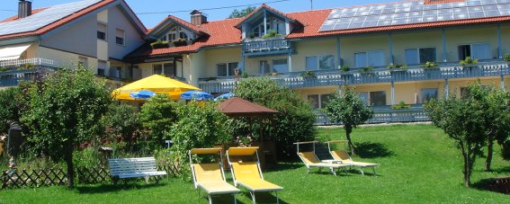 Naturhotel Am Sonnenhang Außenansicht Sommer