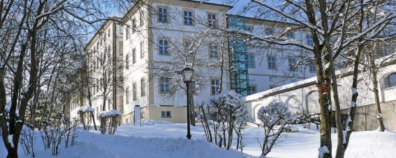 Kloster Irsee Außenansicht Winter