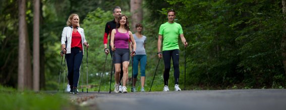 Rosenalp Gesundheitsresort und Spa Freizeitaktivität Wandern Walking