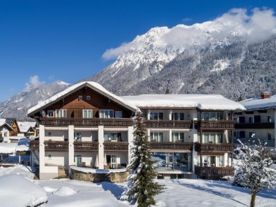 Hotel Garni Schellenberg Außenansicht Winter