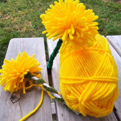 Blumen aus Wolle