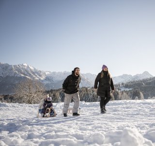 Rodelspaß mit der ganzen Familie