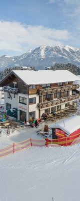 Ohne Stress in den Skitag starten. Das wünscht sich jede Familie! Deshalb ist die Alpe mit ihrer Lage die perfekte Unterkunft für Dich!