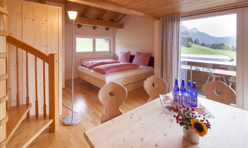 Bis zu acht Personen haben in der großen Suite Platz.