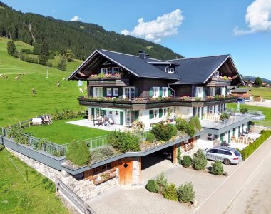 Alpenhaus-Steiner-Ansicht-klein