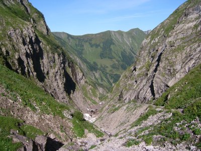 Blick durch das Sperrbachtobel in Richtung Trettachtal