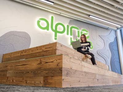 Der Alpine Hub ist der Coworking Space im Allgäu. Vom Büro kannst Du nach der Arbeit direkt in die Berge zu starten.