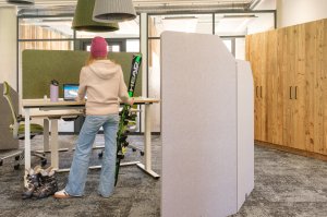 Arbeit und Urlaub im Alpine Hub vereint.