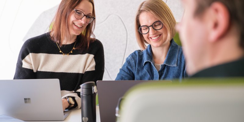 Dein Platz für Co Working und Networking Tausche Dich mit anderen Freiberuflern beim Co Working aus.