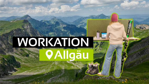 Person, die im freien steht und arbeitet. Das kann Workation im Allgäu sein. Mit dem Coworking Space Alpine Hub und kostenflexiblen Unterkünften buchst Du hier ganz easy Deine Workation im Allgäu.
