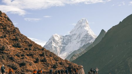 Nepal-Trekking - Everest Region - Namche (14)