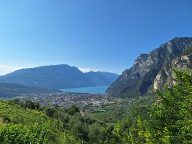 Vista da nord su Riva del Garda (1)