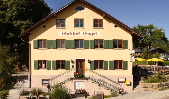Außenansicht Front Sommer