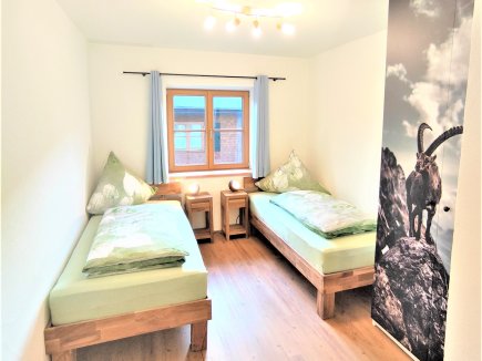 Schlafzimmer 2 - AlpStern 1