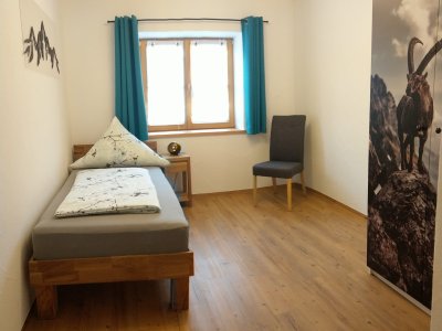 Schlafzimmer 3 - AlpStern 1