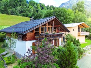 Alpenhaus Oberstdorf Sommerbild 1