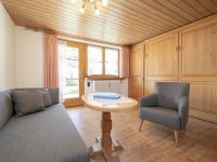 Ferienwohnung-7-wohnzimer-1-s