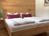 Energetisches Doppelbett aus Zirbe