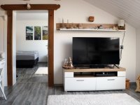 mit Smart TV, Soundbar und Wii-Playstation