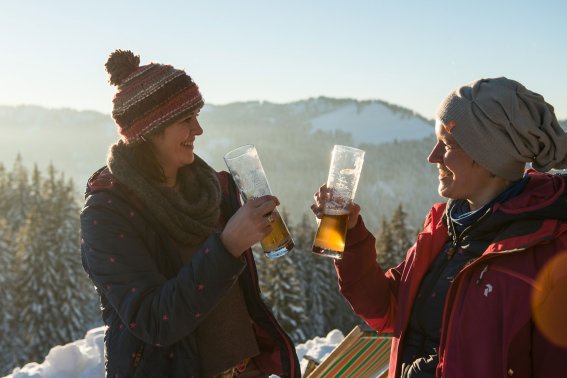 06 einkehren skigebiet grasgehren riedbergerhorn familien skischule allgaeu hoernerdoerfer