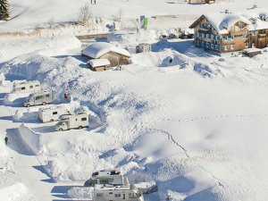 04 schwabenhof skigebiet grasgehren riedbergerhorn familien skischule allgaeu hoernerdoerfer
