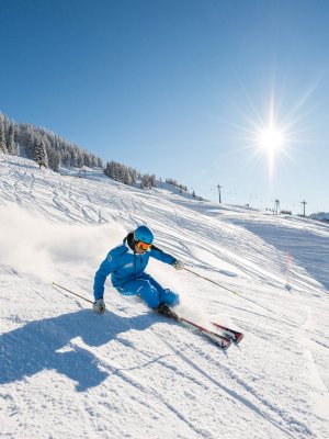 38 skifahren skigebiet grasgehren riedbergerhorn familien skischule allgaeu hoernerdoerfer