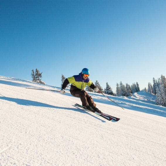 27 skifahren skigebiet grasgehren riedbergerhorn familien skischule allgaeu hoernerdoerfer