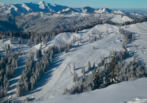 03 skigebiet grasgehren riedbergerhorn familienskigebiet skischule allgaeu hoernerdoerfer