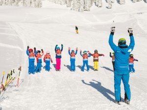 05 skischule skigebiet grasgehren riedbergerhorn familien allgaeu hoernerdoerfer