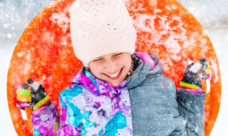 02 snowtubing skigebiet grasgehren riedbergerhorn familien skischule allgaeu hoernerdoerfer