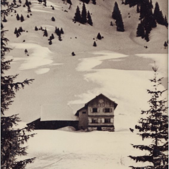 Hütte