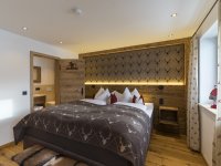 12Ferienwohnung173 Oberstdorf Schlafzimmer