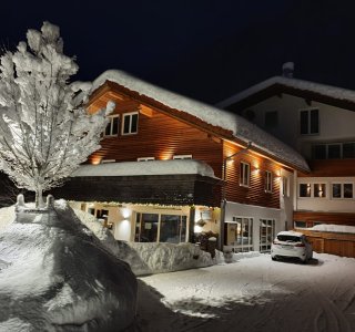 Dein Berghotel im Winter