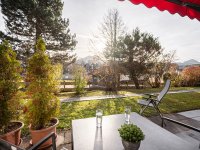 Terrasse mit Markise