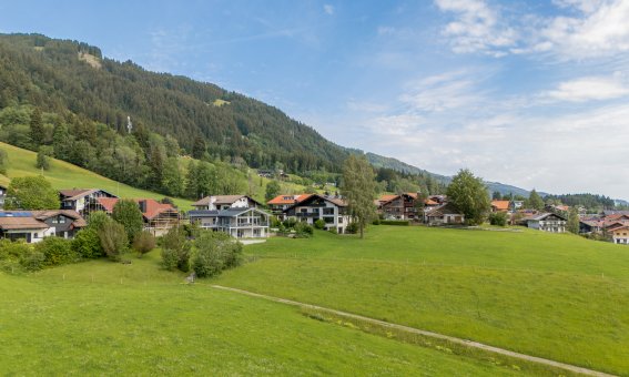 BZ Außenansicht Sommer Drohne - © C. Maier-Vintsch-1