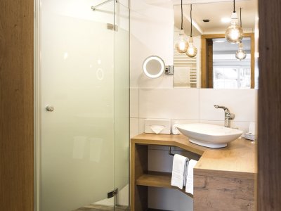 Berwanger-hof wellnesshotel allgaeu bayern alpen gruenten zimmer bild 3