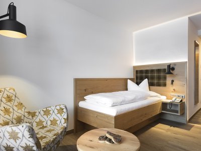 Berwanger-hof wellnesshotel allgaeu bayern alpen nagelfluh zimmer bild 4