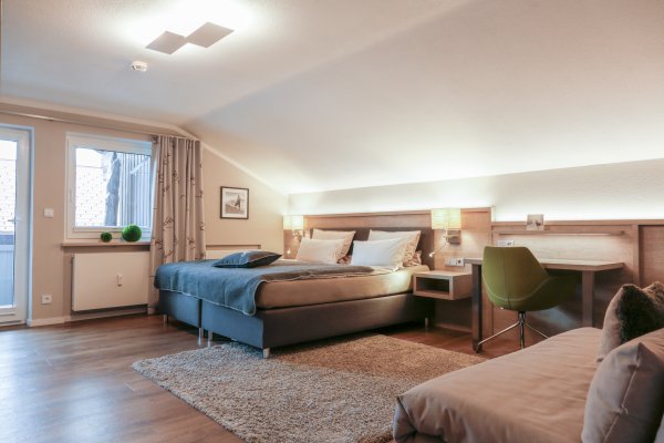 Großes Schlafzimmer