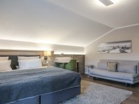 Schlafzimmer mit Couch