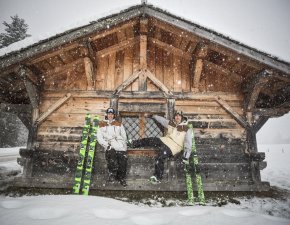 Megeve Collet Twins 8
