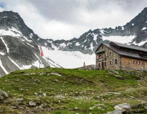 Sankt Anton am Arlberg Voller Energie   11
