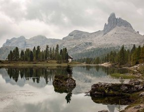 Cortina Hütte am See 1