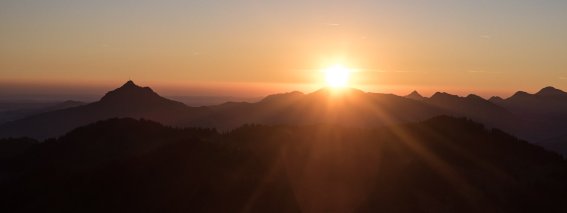 Majestätischer Sonnenuntergang