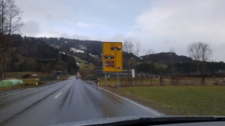 Parkleitsystem grün grün