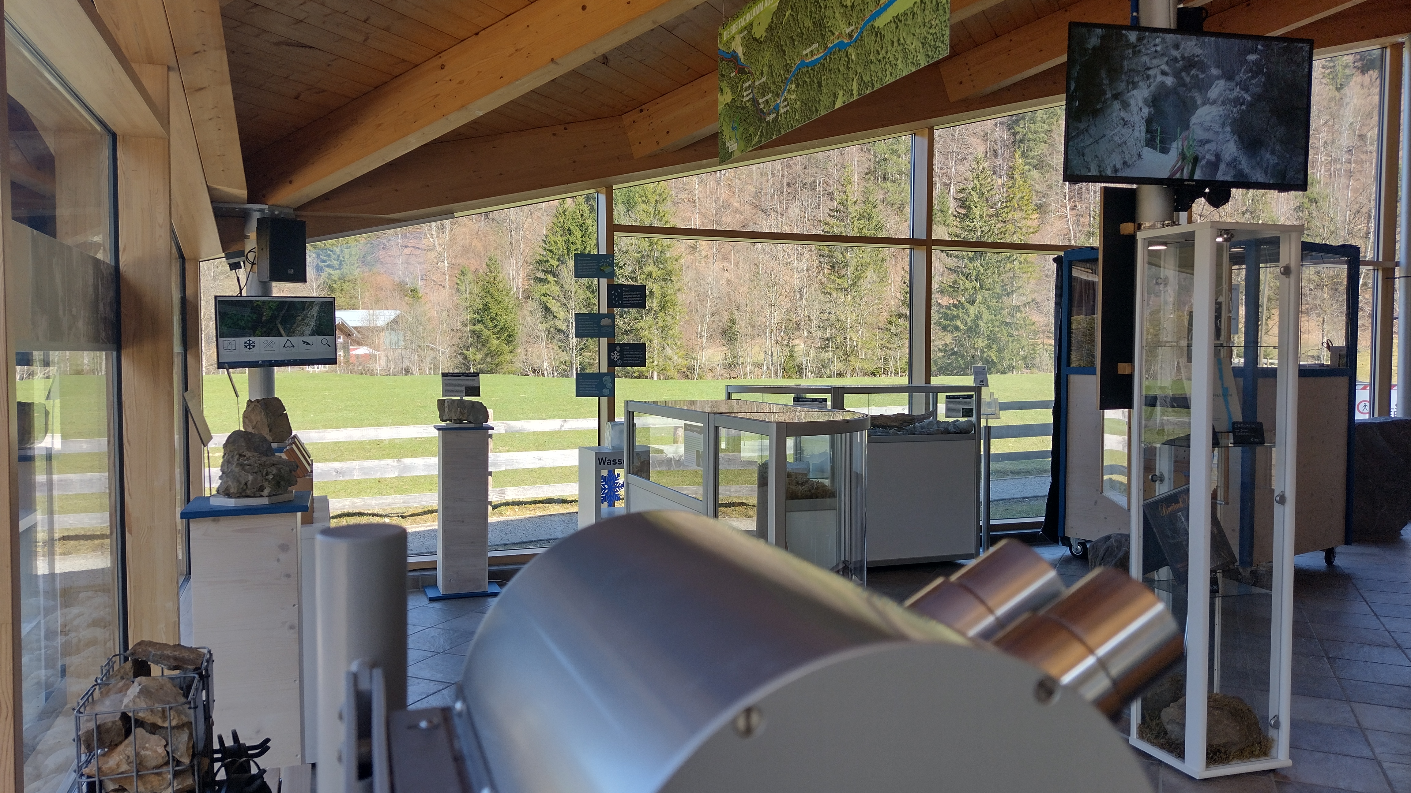 Infostation Tiefenbach 820m - Sommer