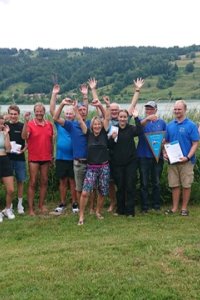 Gruppenfoto Blaues Band Teilnehmende