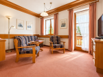 Wohnzimmer mit Balkon Ferienwohnung Haus Central Oberstdorf