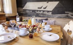 Alpglueck Chalets Sennar Fruehstueck